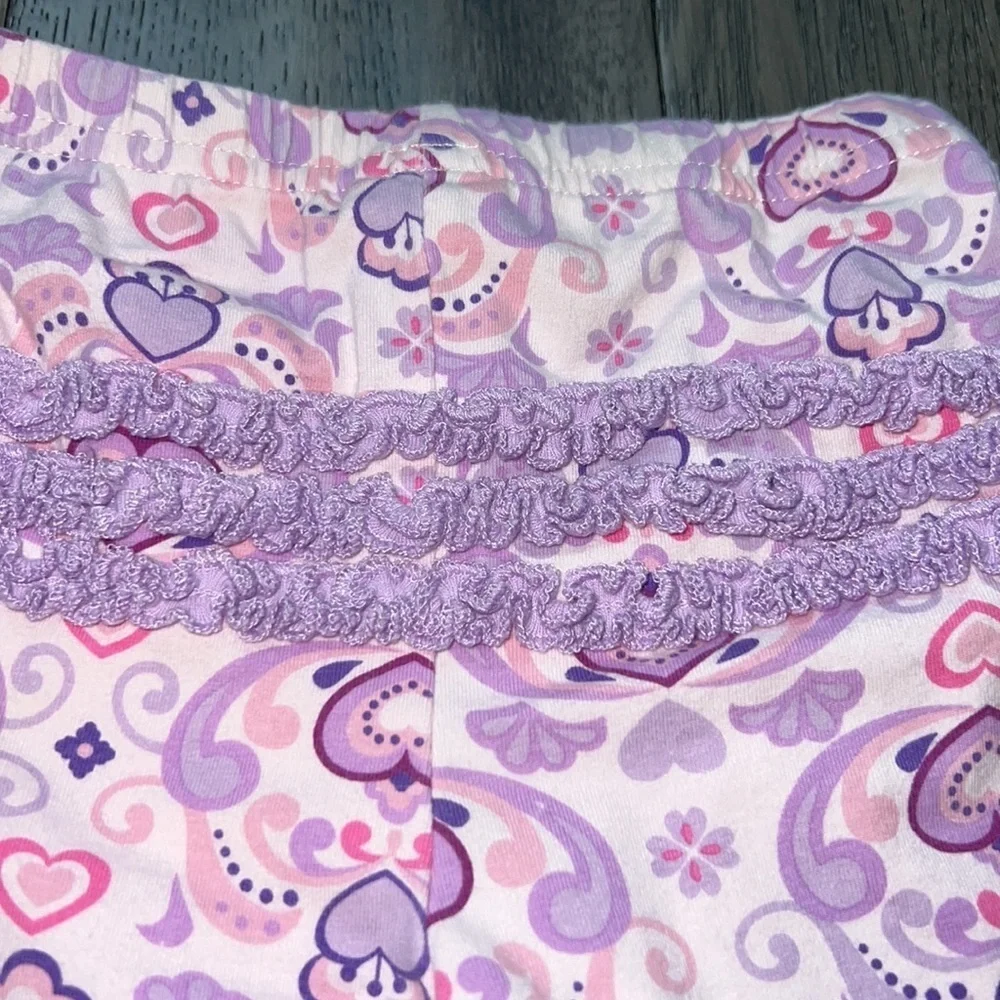 Vitamins baby girl Long sleeve onesie, with matching ruffled bottom leggings